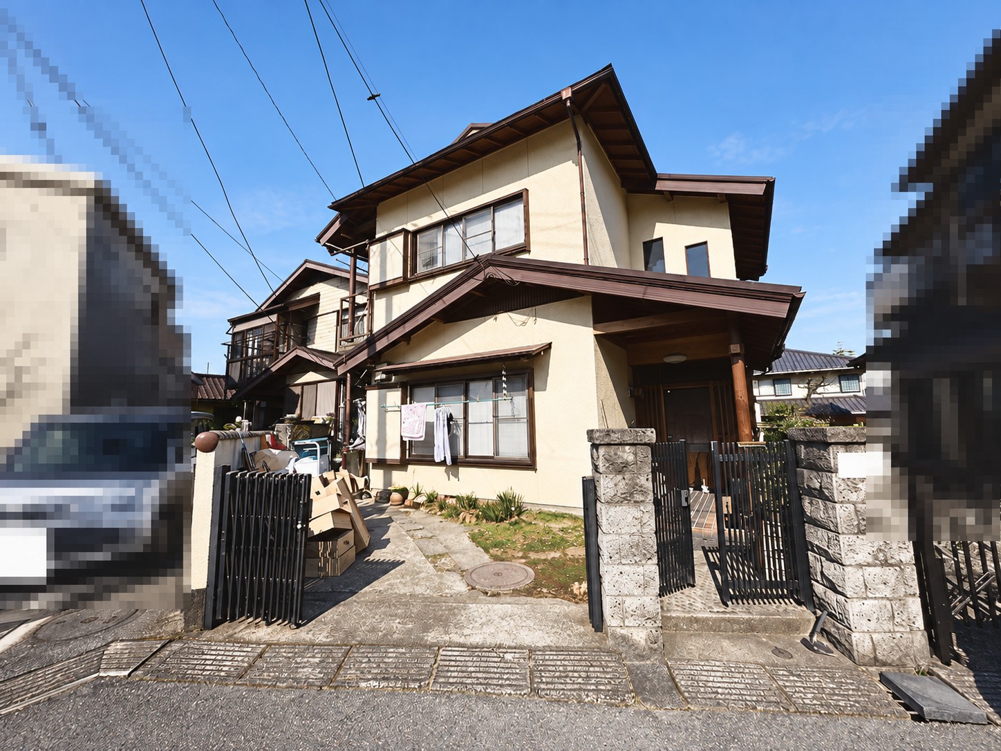 これからも住み継ぐ住まいの外観／施工前・白黒原写真からAIで推定着色